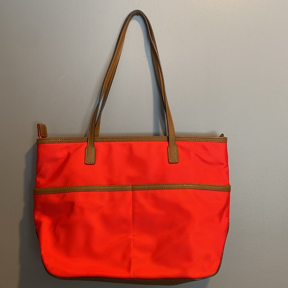 Michael Kors nylon and Saffiano leather tote - Picture 3 of 12